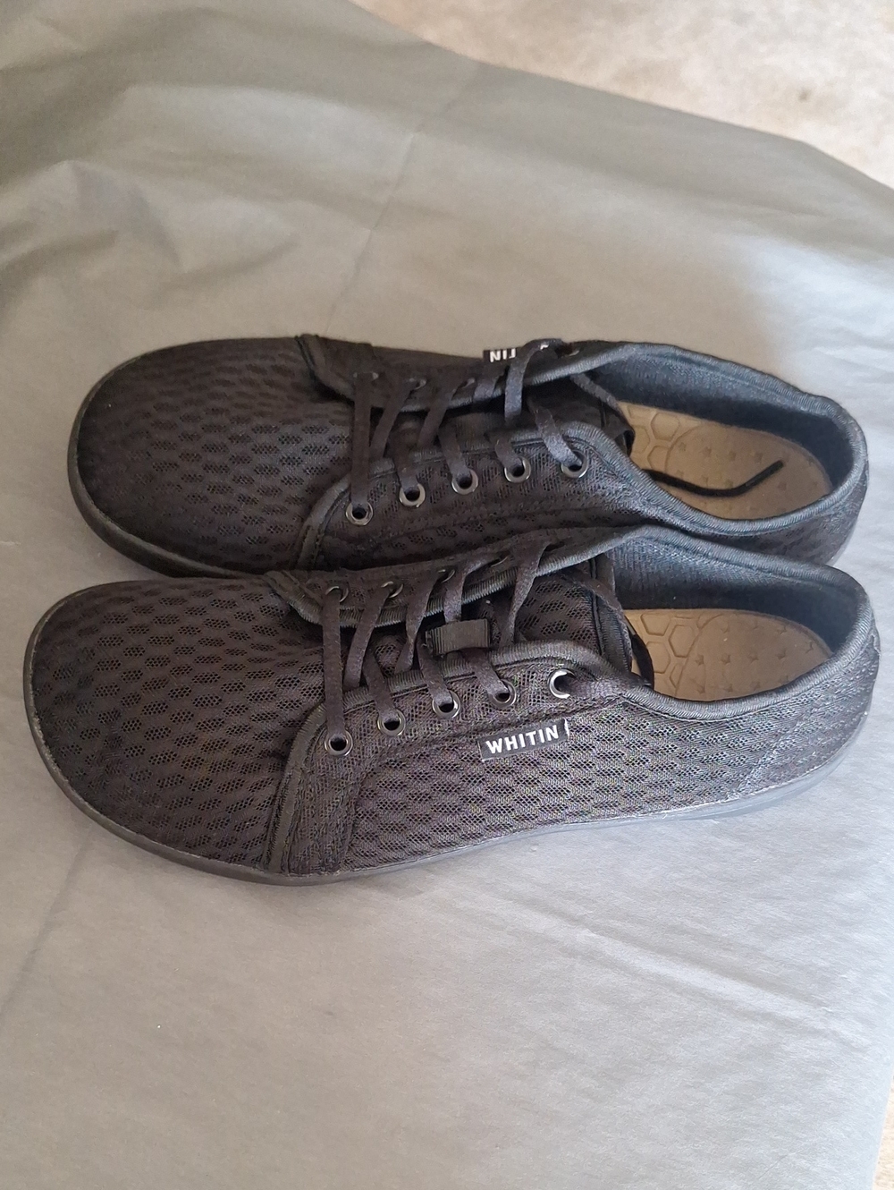 Whitin Mens Wide Barefoot Sneaker Size 41